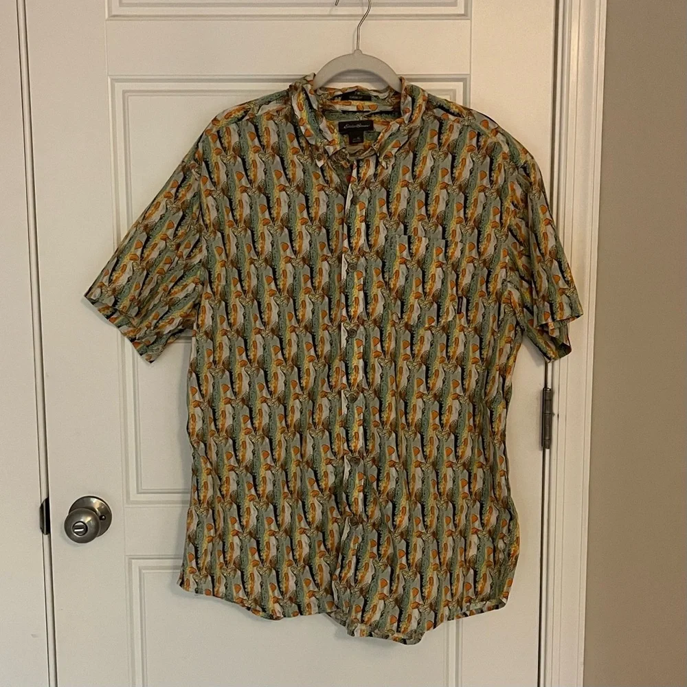 SALE Eddie Bauer Men’s Fish Button Down Shirt | XL